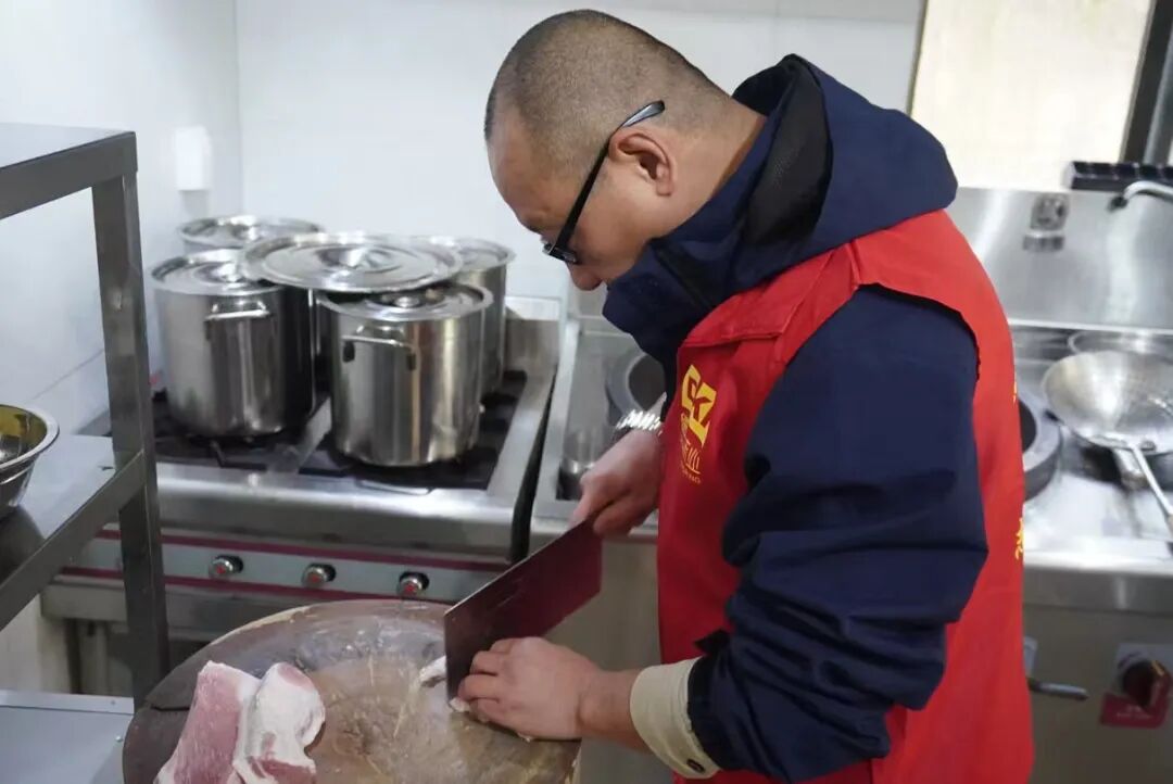 692959d84bb1f.jpg 17.jpg